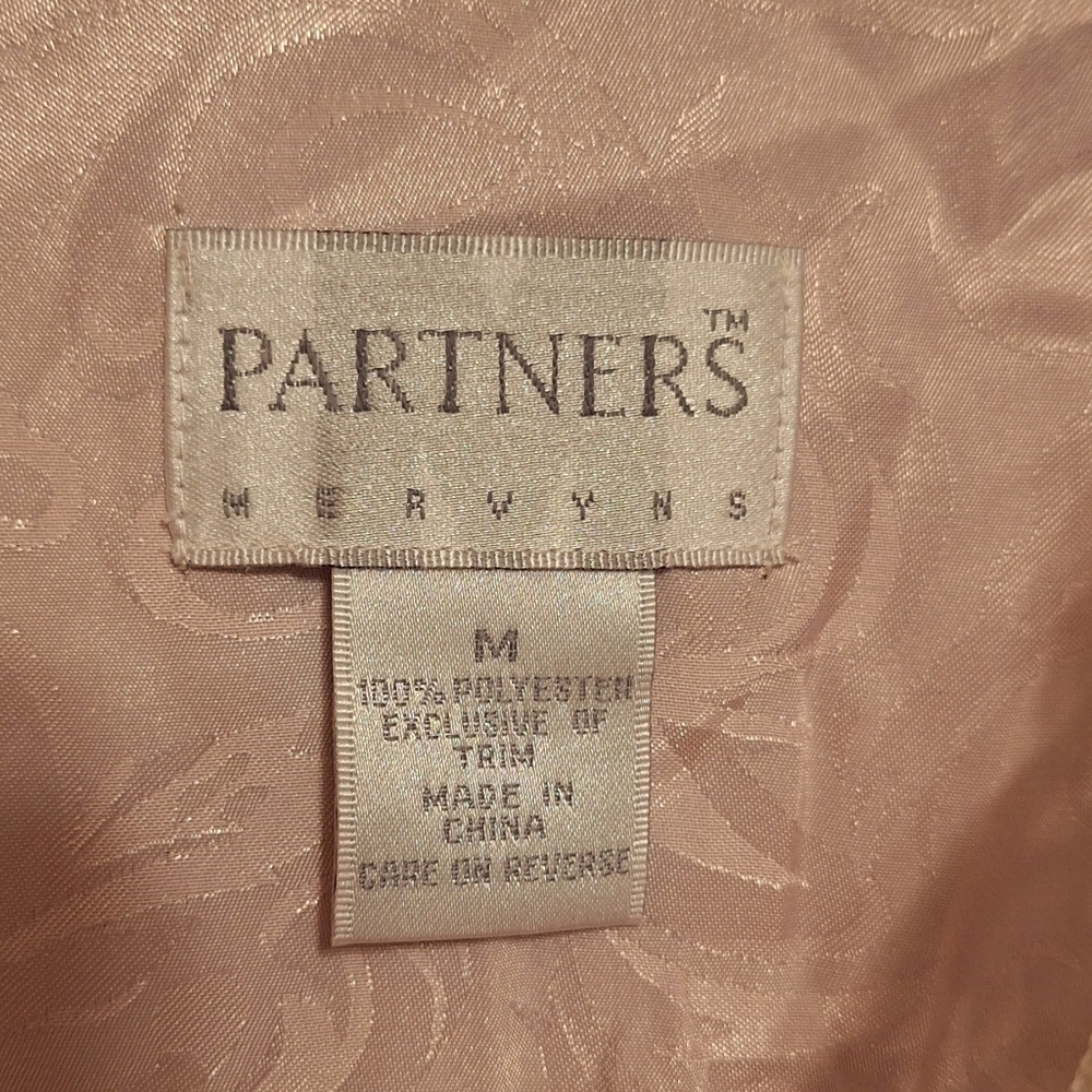 Vintage Partners Mervyns Peachy Pink Lace Nightgown Ladies Medium 80's Swirls - Picture 2 of 4